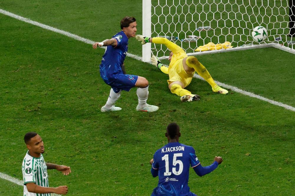 巴恩斯：这场胜利意义重大，还未考虑明年世界杯的事情