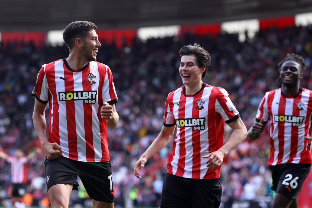 马斯克推崇创造者，称上帝乃万物缔造者